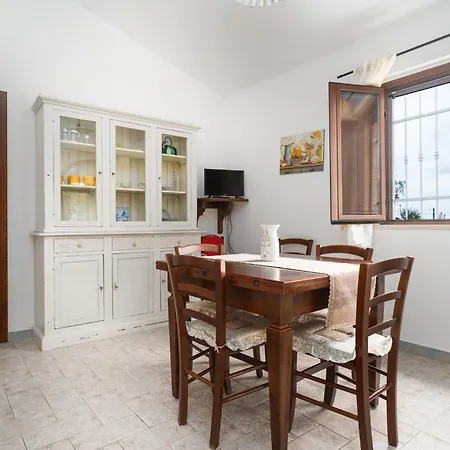 Holiday home Casa Su Barone