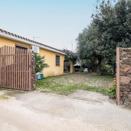 Holiday home Casa Su Barone