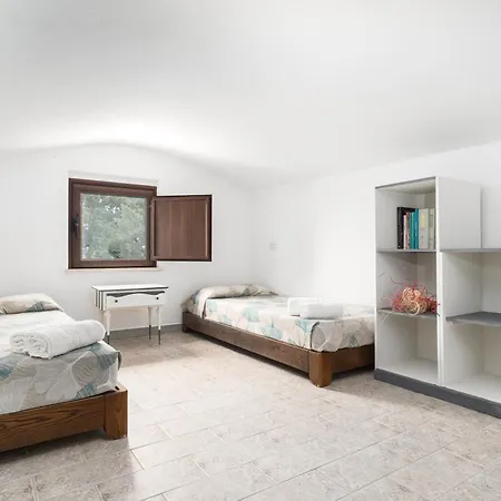 Nyaraló Casa Su Barone *