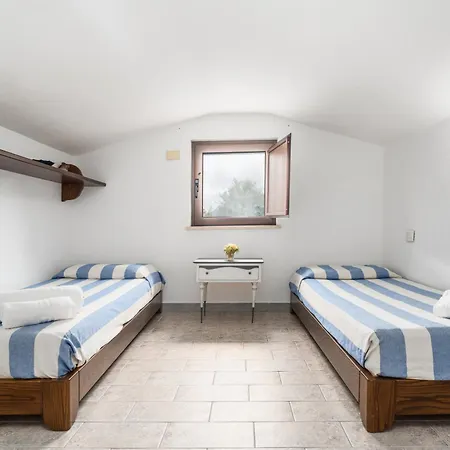 Nyaraló Casa Su Barone *