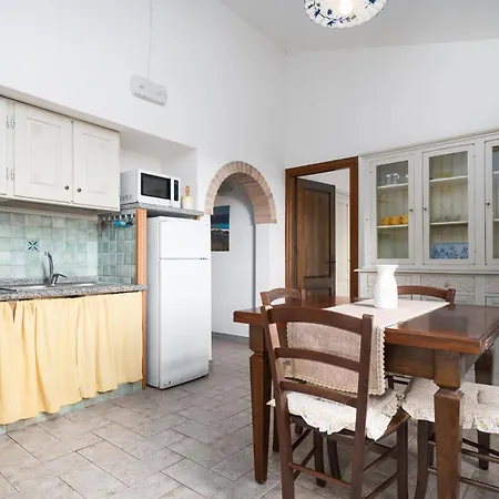 Casa Su Barone Nyaraló